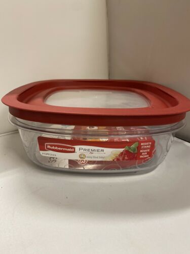 Rubbermaid 1937692 9 Cup Premier Food Storage Container