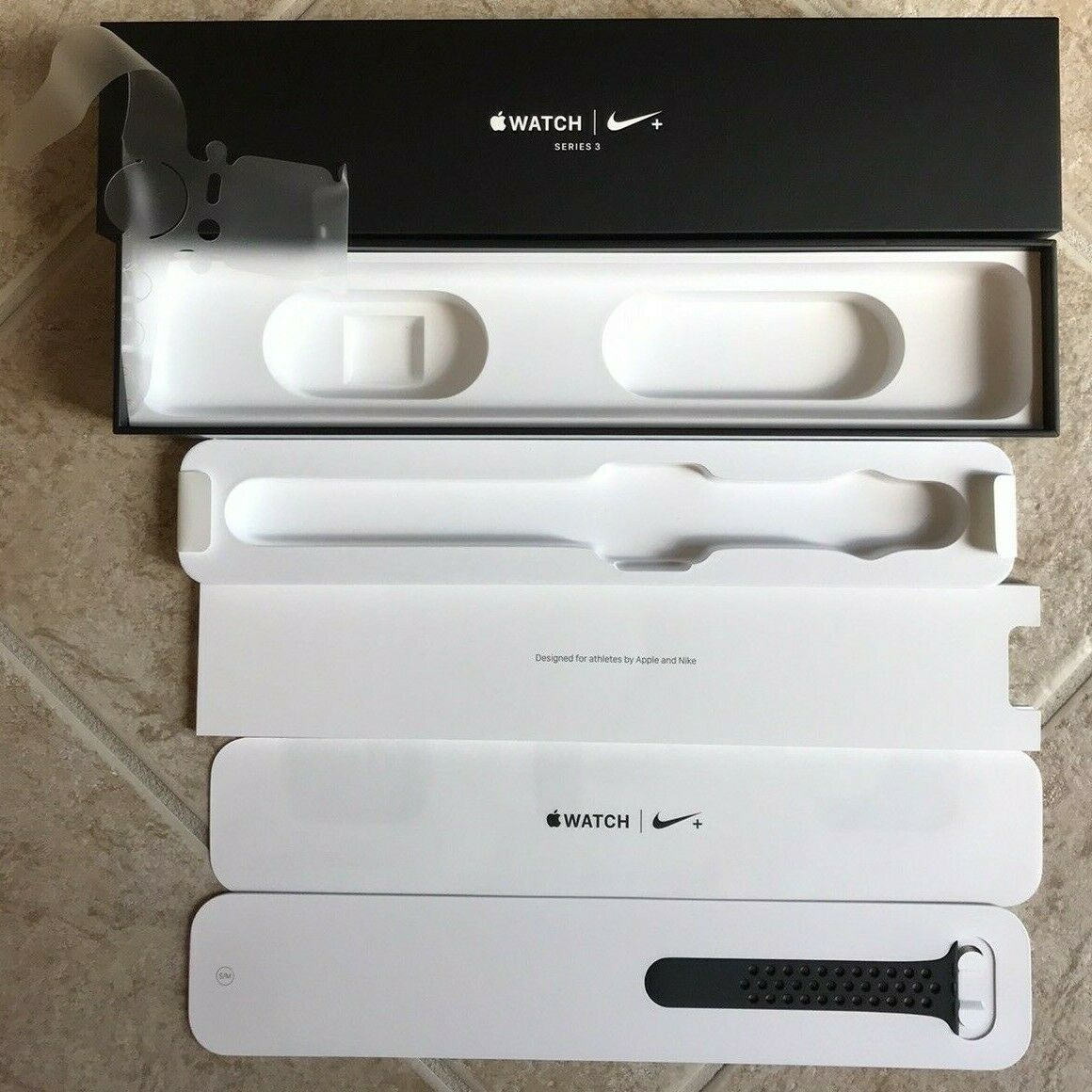 Apple Watch Series 3 Nike Sport Black Box Only W/packing Strap 42mm New Unused!